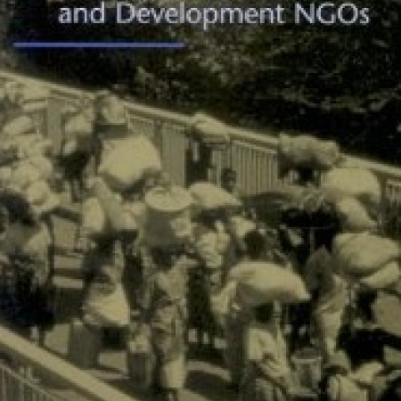 Going Global: Transforming Relief and Development NGOs
Marc Lindenberg and Coralie Bryant